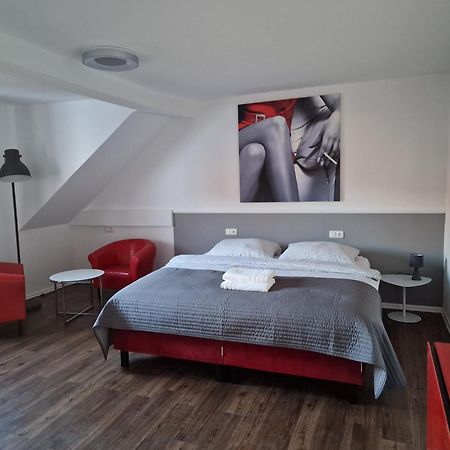 Pension zur Sonne 24/7 Poppenhausen Exterior foto