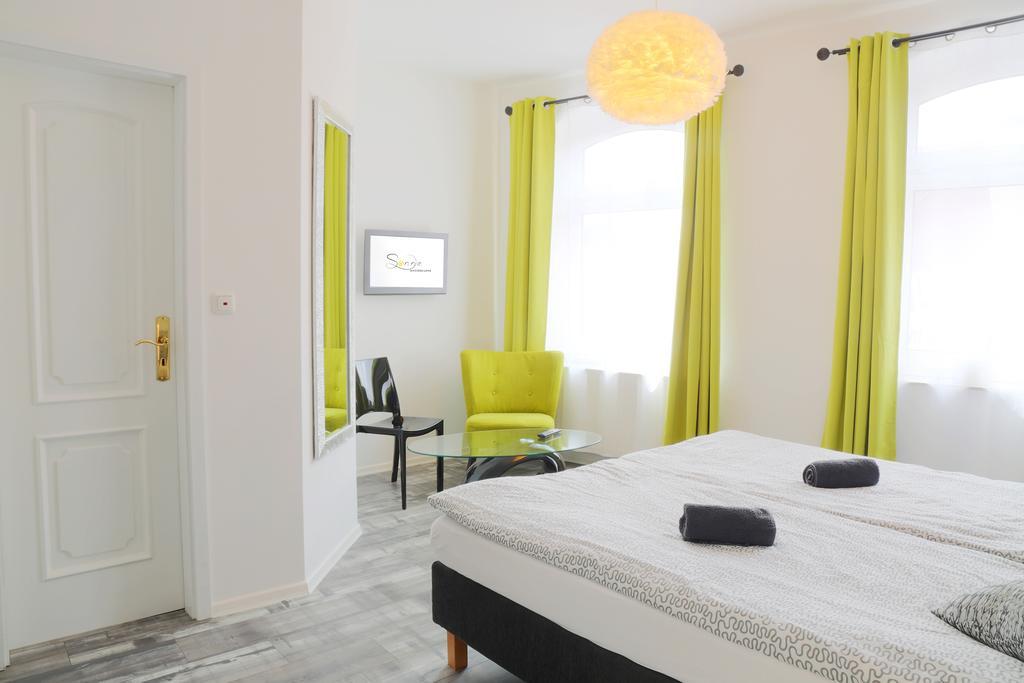 Pension zur Sonne 24/7 Poppenhausen Exterior foto